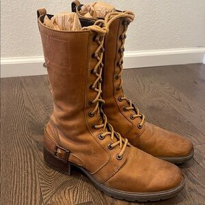 Timberland Women’s Tall Lace-Up Charles Combat Boots